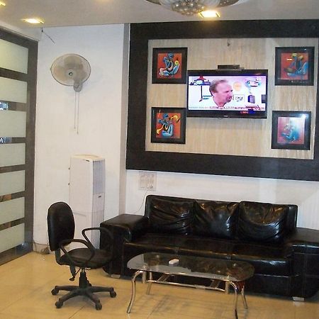 Hotel Milan Continental Delhi  Eksteriør billede